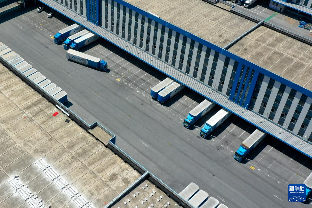 李强签署国务院令，公布《农村公路条例》；三部门联合治理车辆运输车超标装载运输；山东加快黄河流域国际物流大通道建设