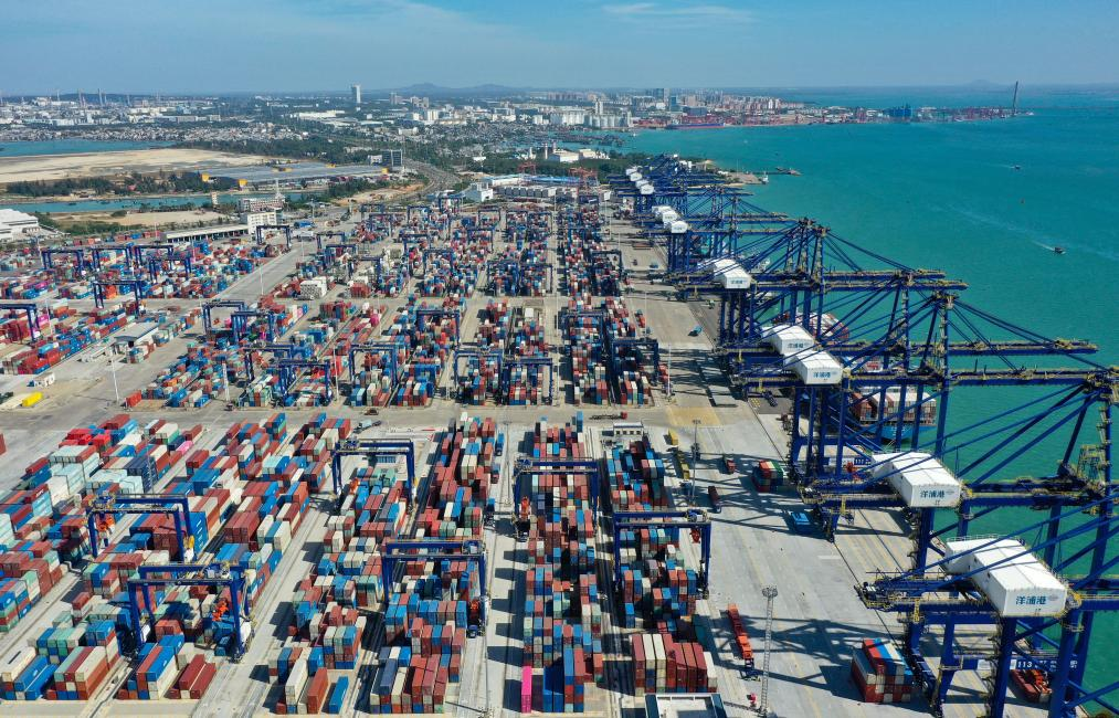 国务院发文将加强物流渠道涉烟监管；三部门发文更大力度提振消费；重庆将发展“ai ”低空物流等应用场景